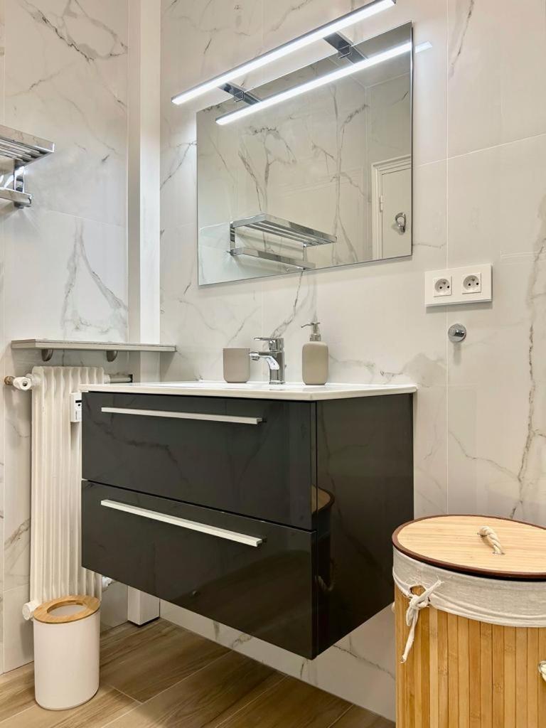 Appartement Menton Centre, Jardin Bioves, Casino Extérieur photo